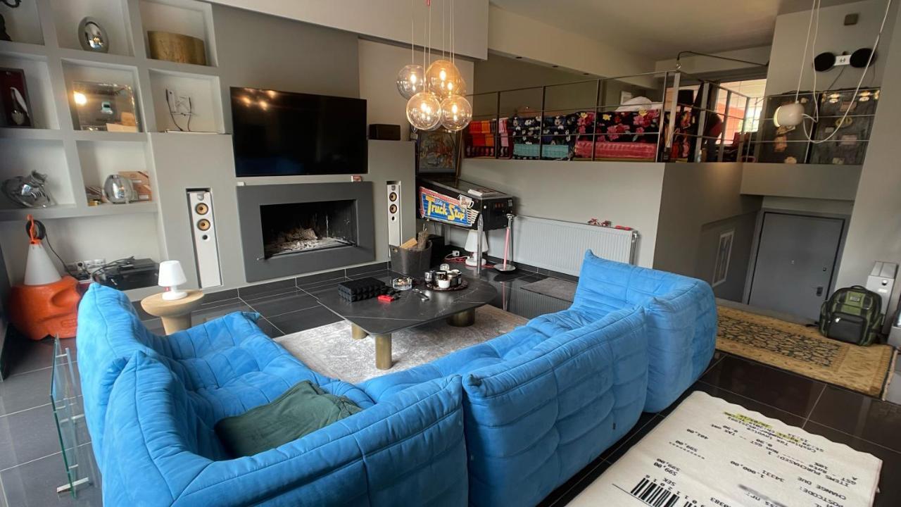 Bespoke House 3*